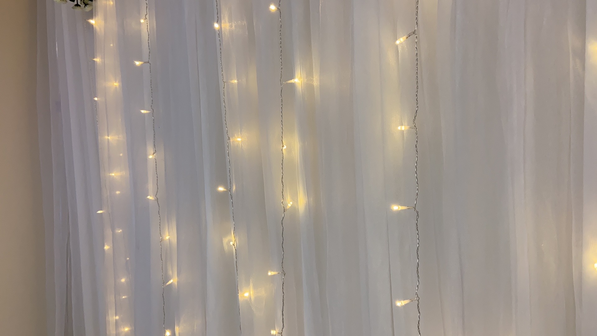 curtains with yellow lights