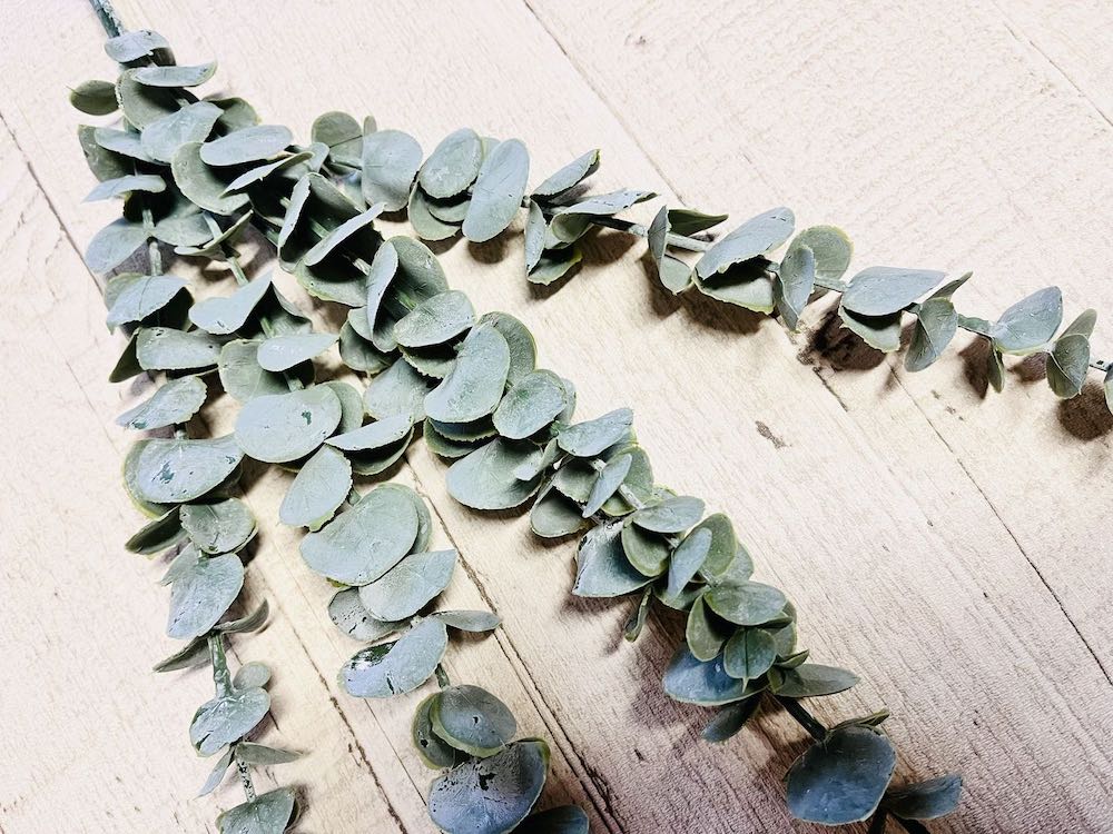 34 Long Artificial Eucalyptus Leaves